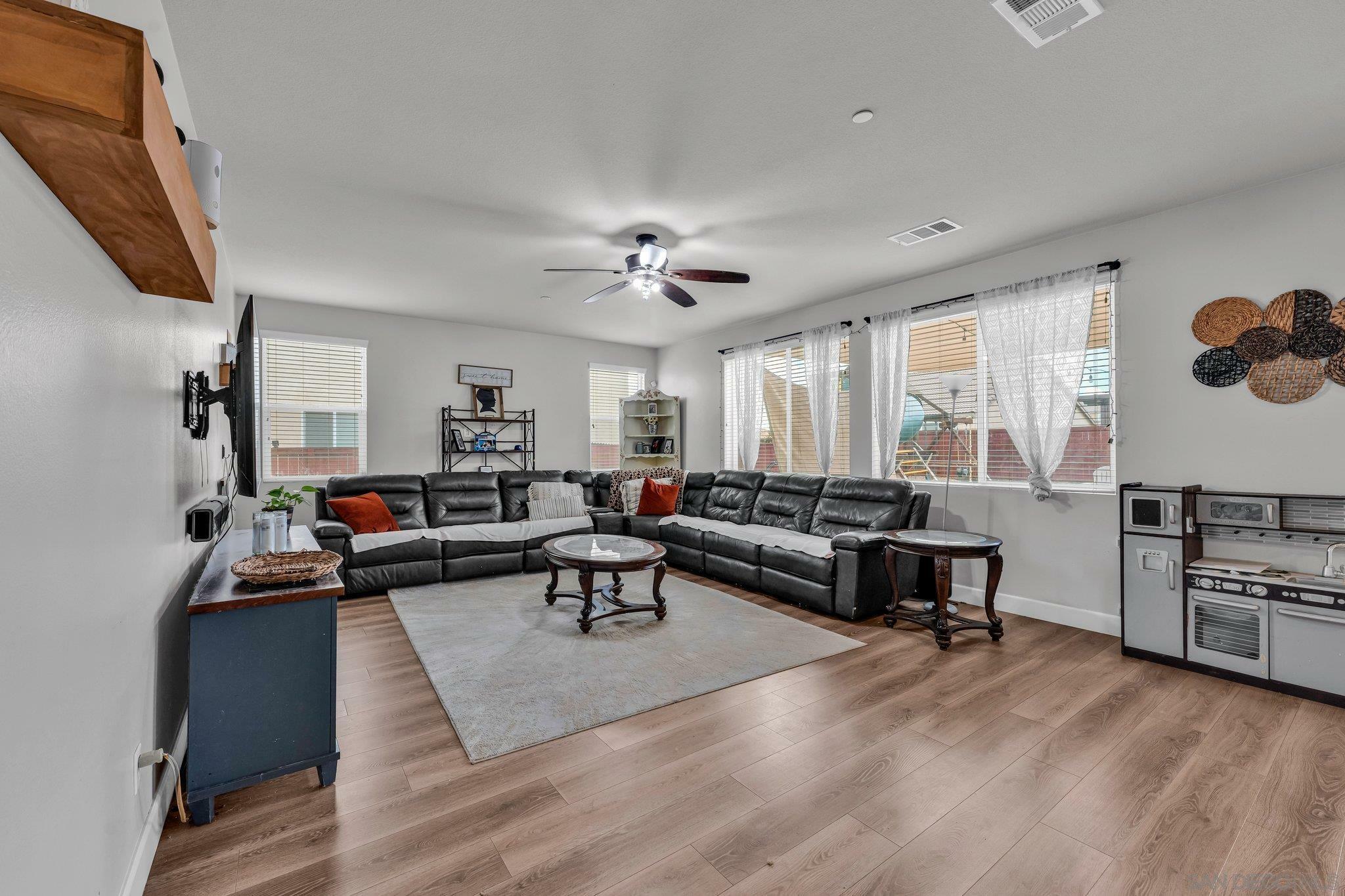 Property Photo: 30072 Snow Peak Ct CA 92585