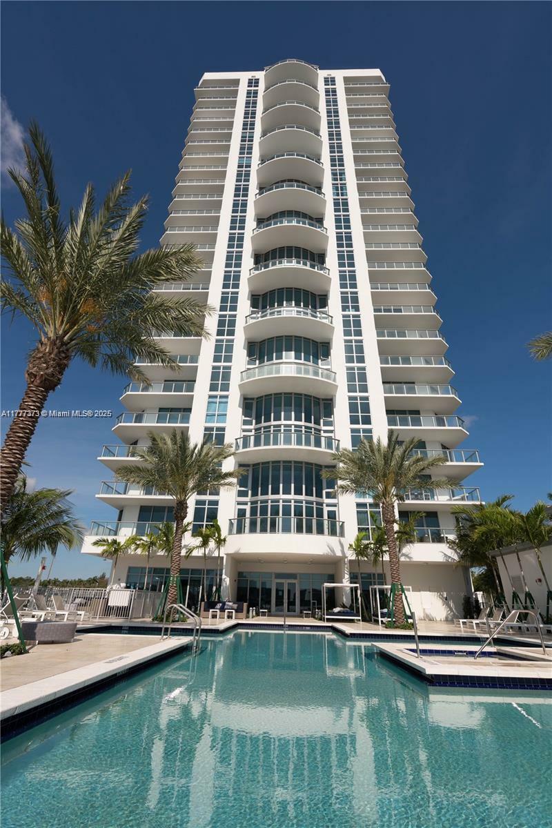 Property Photo: 17301 Biscayne L-Ph-8 FL 33160