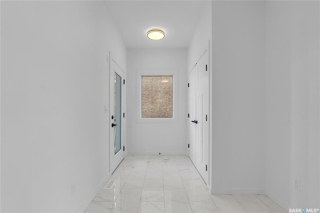 Property Photo: 347 Sharma Crescent SK S7W 1K9