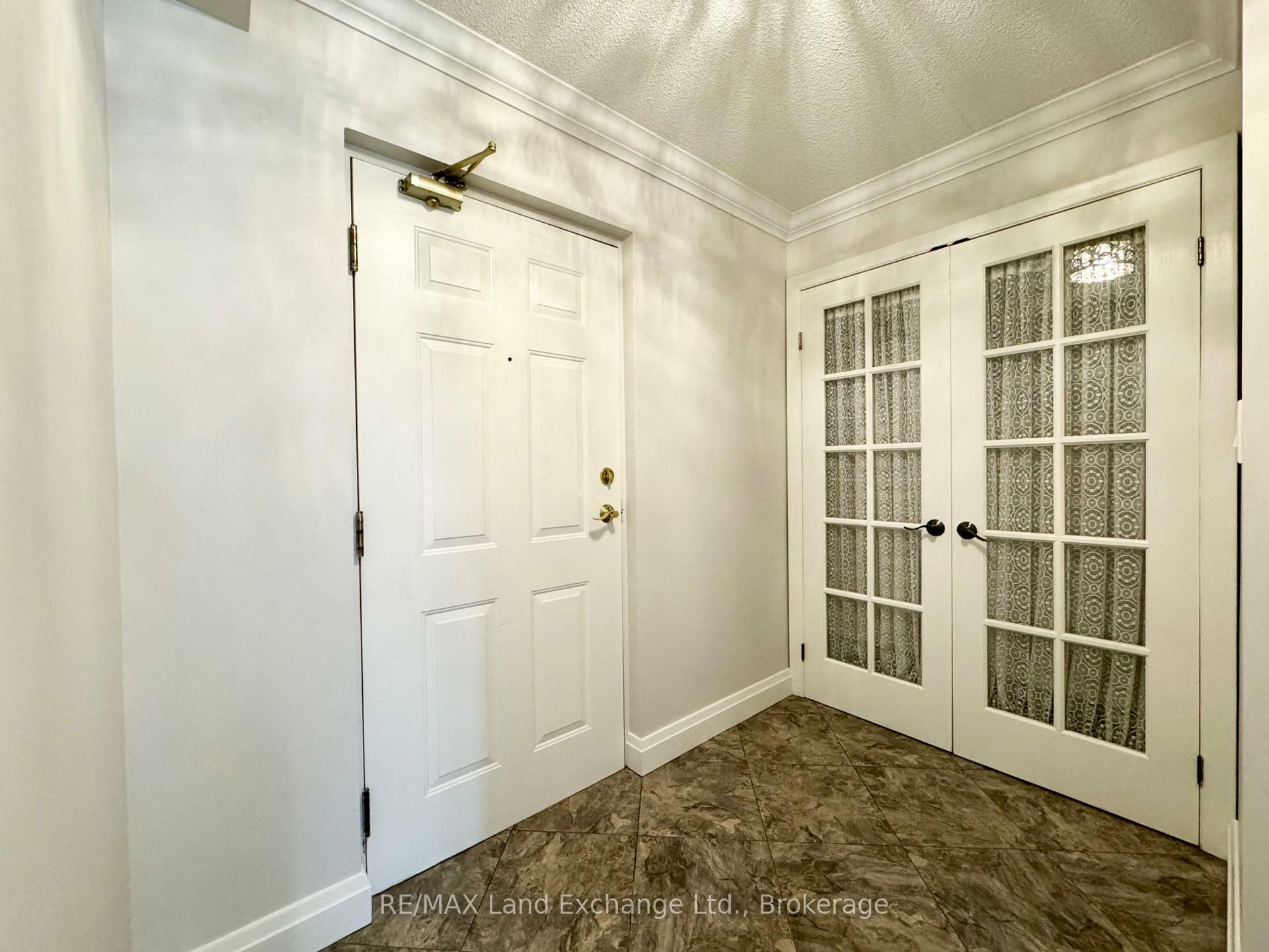 Property Photo: 101-536 11th Avenue 101 ON N4N 2S4