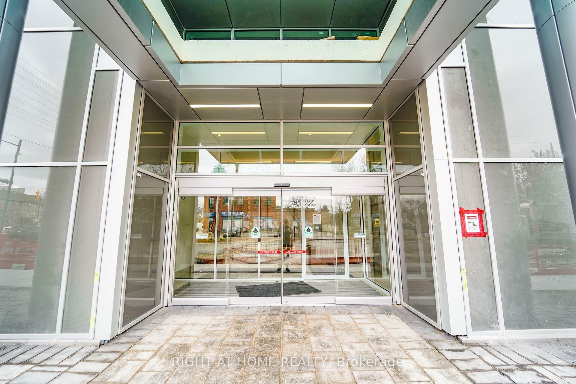 Property Photo: 8888 Yonge Street 1101 ON L4C 5V6