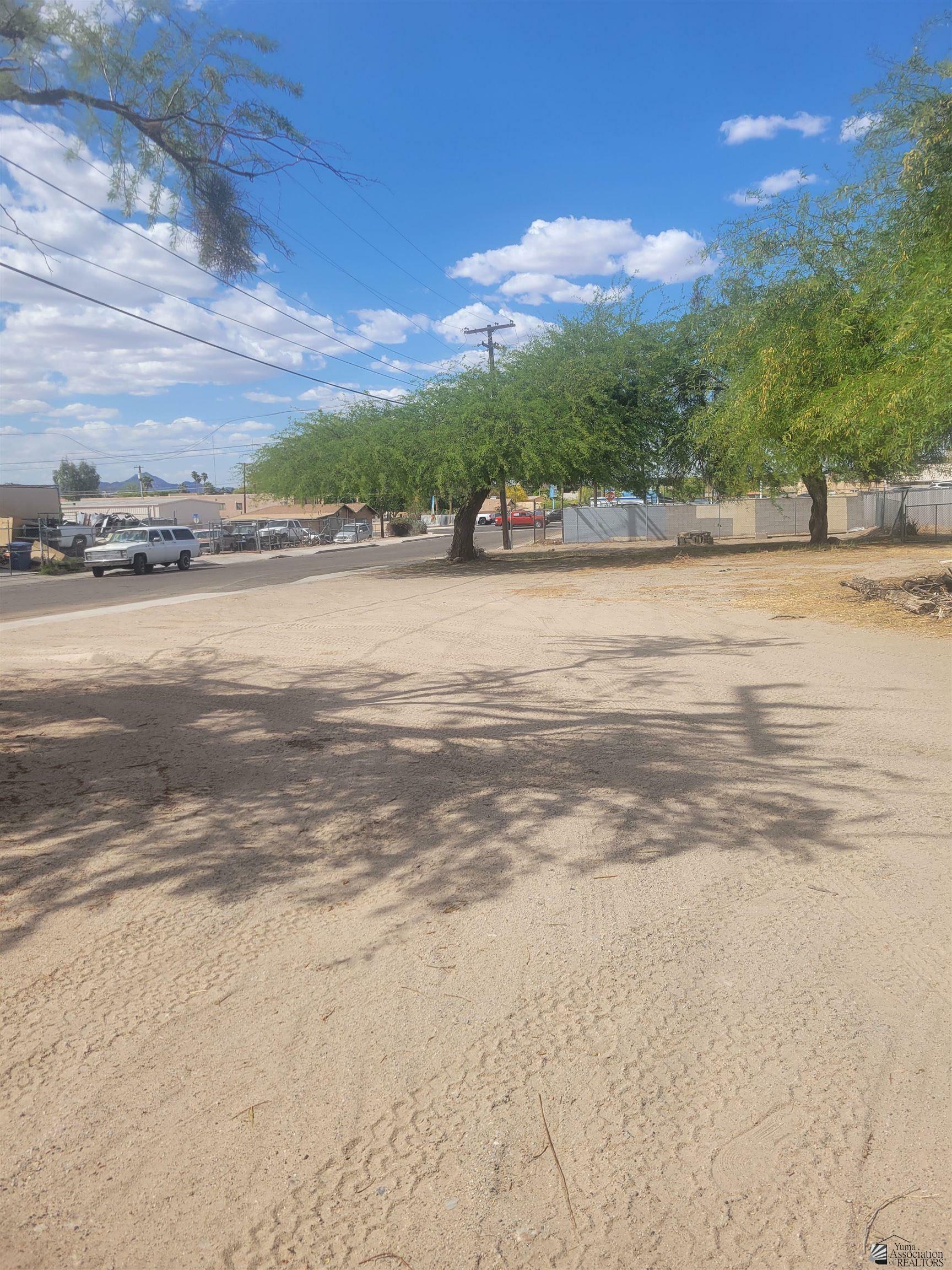 Property Photo: 8 Pl AZ
