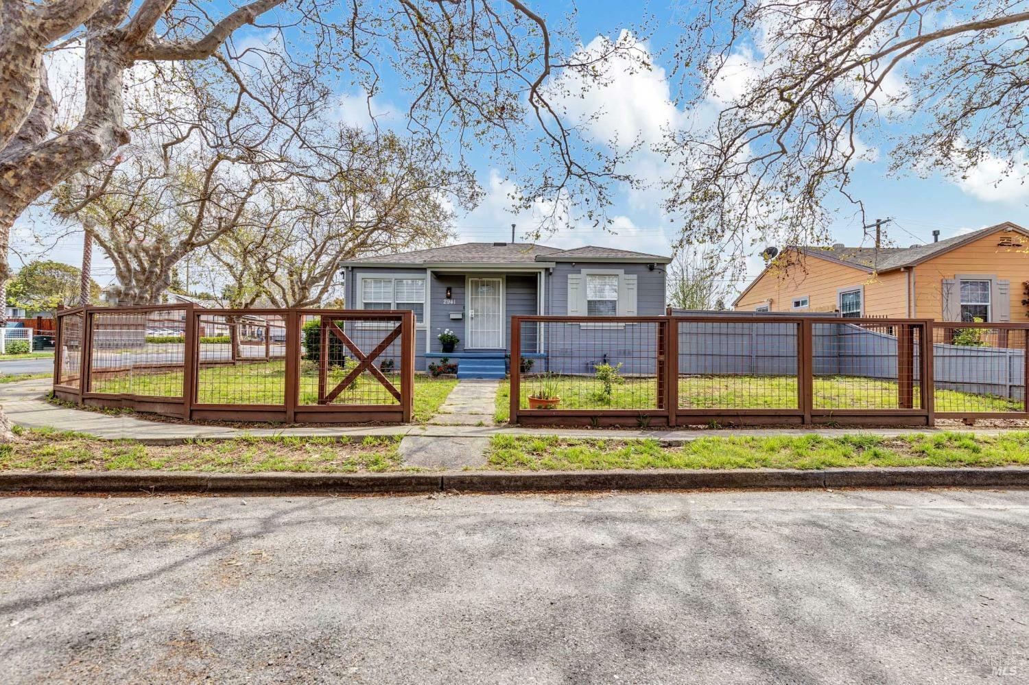Property Photo: 2941 Irwin Street CA 94591