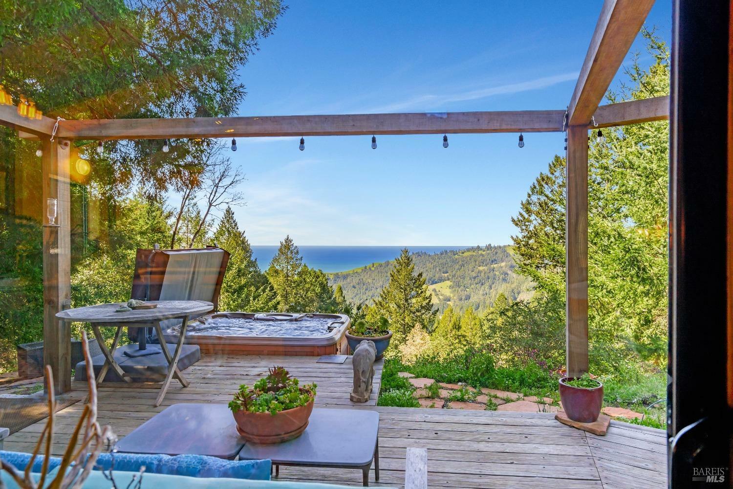 Property Photo:  3855 Muniz Ranch Road  CA 95450 