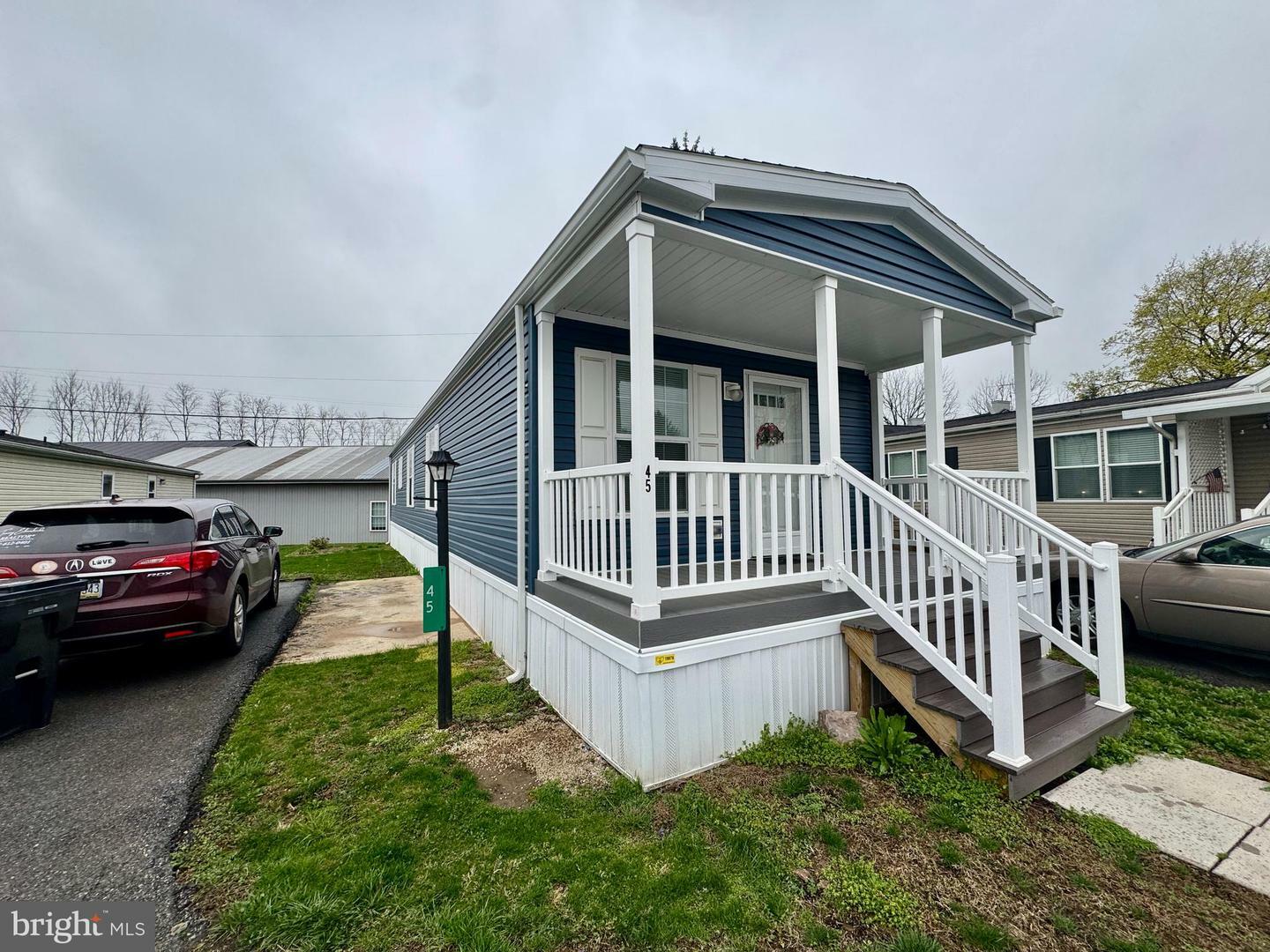 Property Photo: 45 Jeffrey Road PA 17529