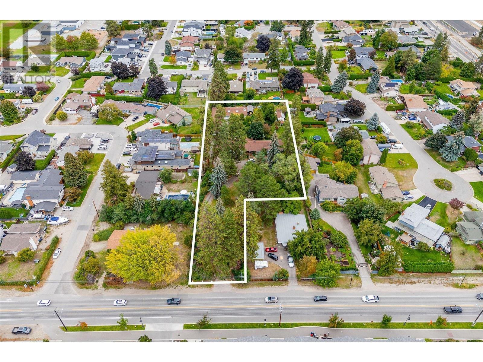 Property Photo: 4377 Lakeshore Road BC V1W 1W6