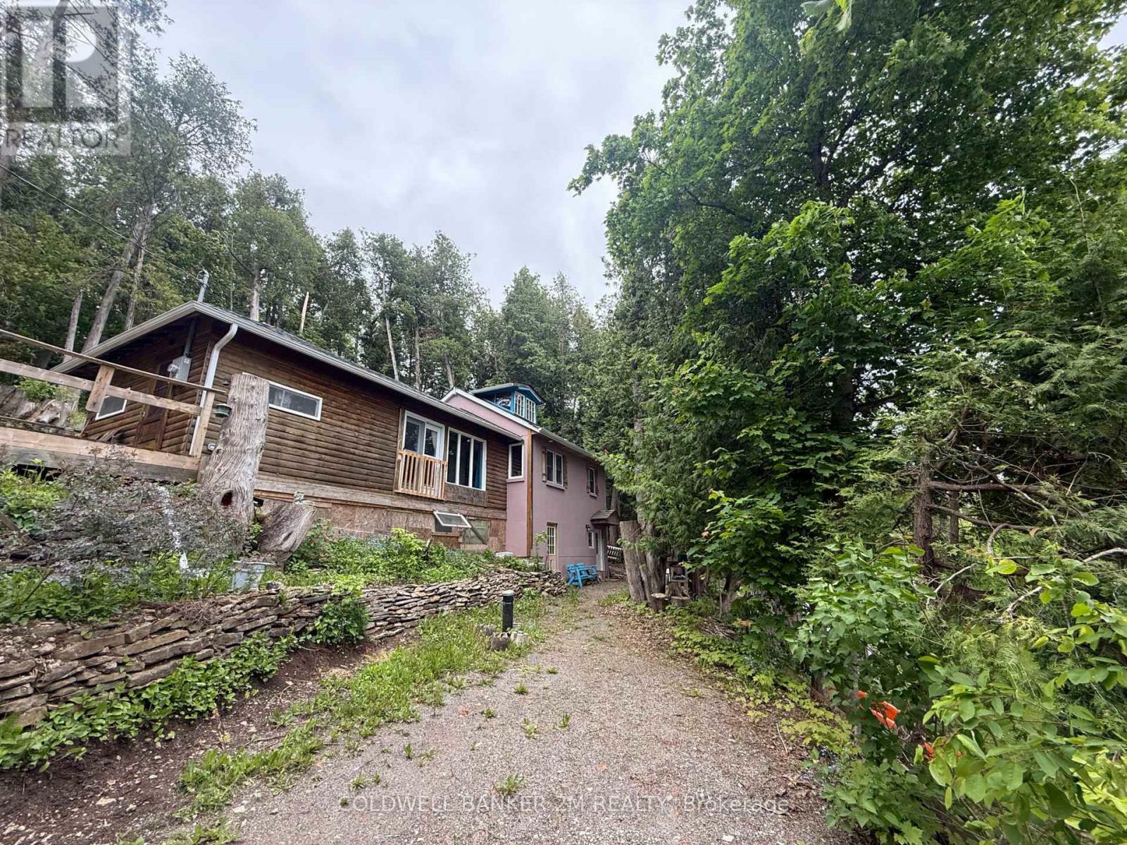 Property Photo: 60 Elder Street ON K0M 1L0