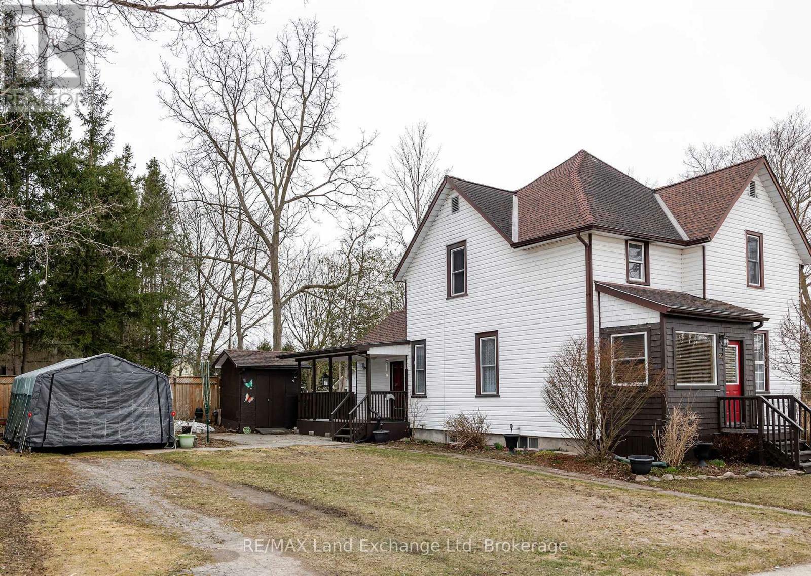 Property Photo: 90 Alfred Street East ON N0G 2W0