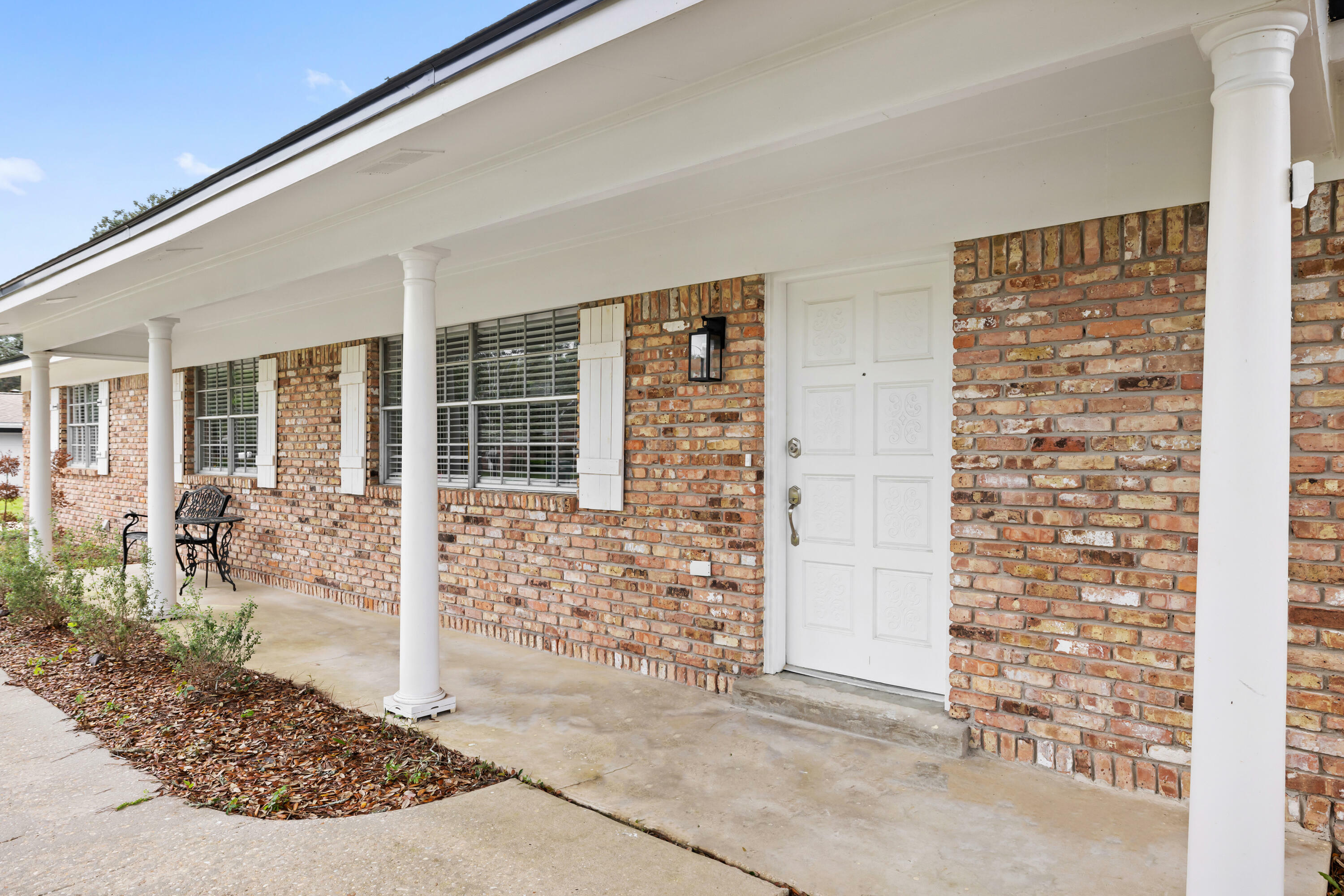 Property Photo: 19 Magnolia Avenue FL 32579