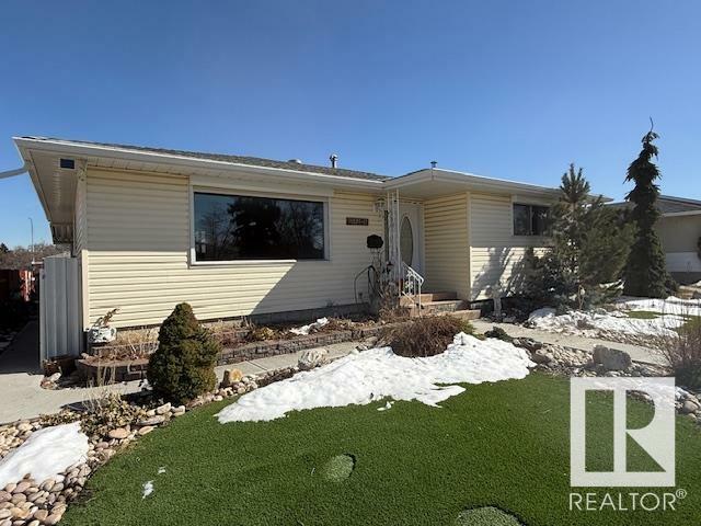 Property Photo: 15027 67 Street NW AB T5C 0C9