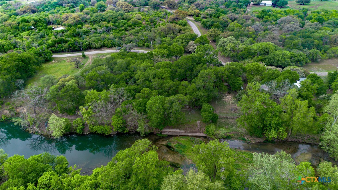 Property Photo: 1600 River Trail TX 78155