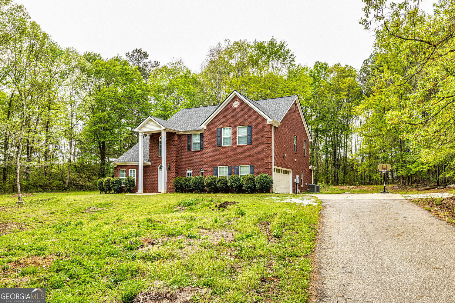 Property Photo: 1015 Middlebrook Drive GA 30252