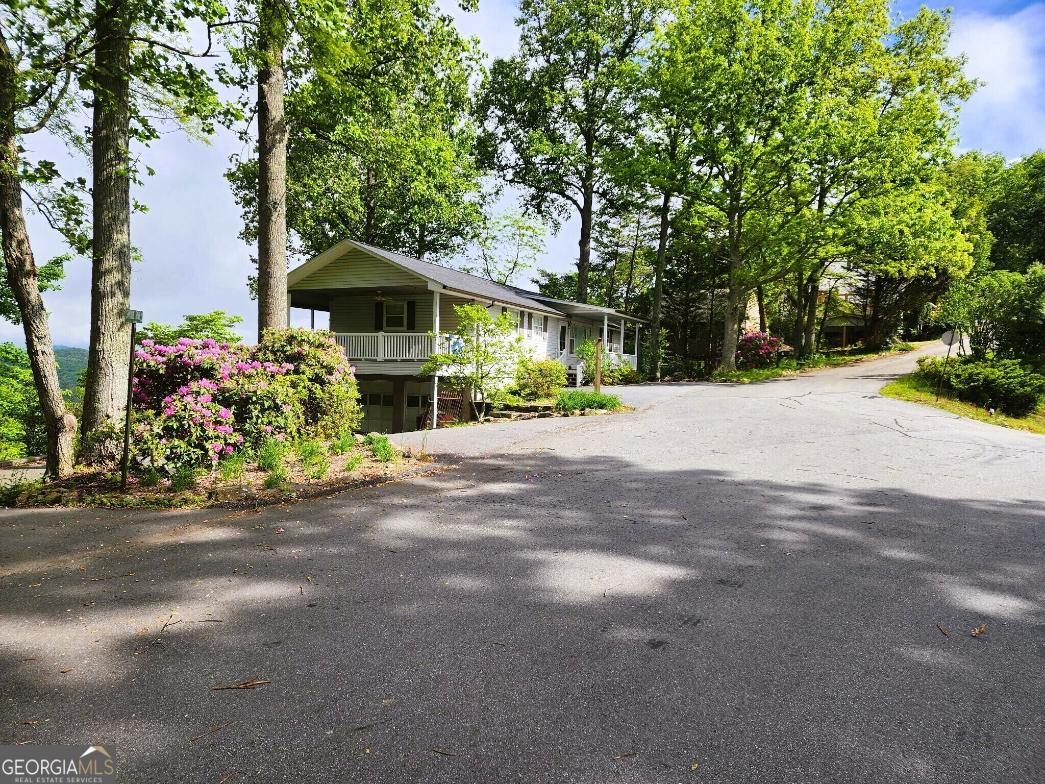 Property Photo:  7 Lakeview Drive  NC 28904 