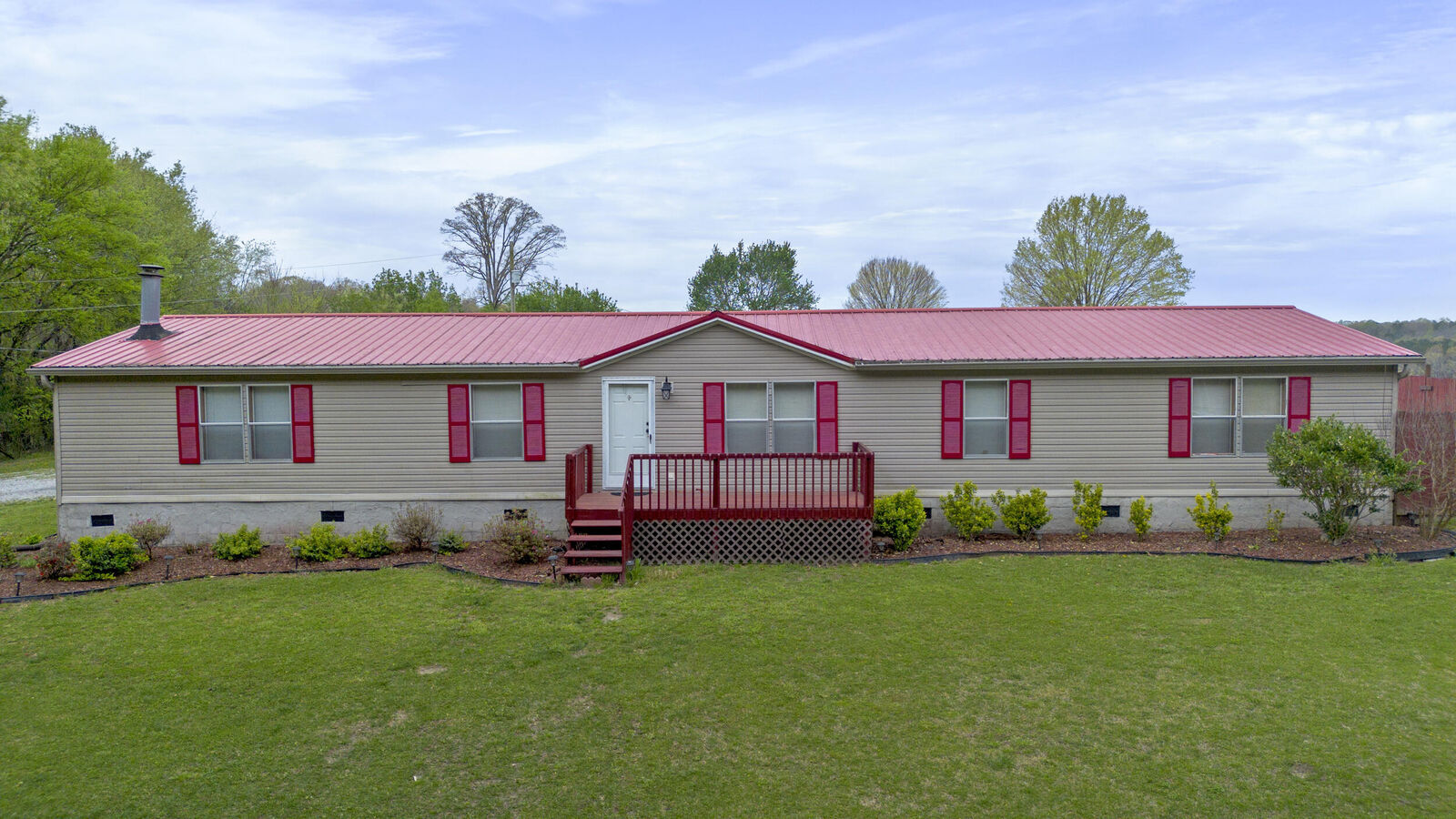 Property Photo: 176 Dixon Road TN 37361