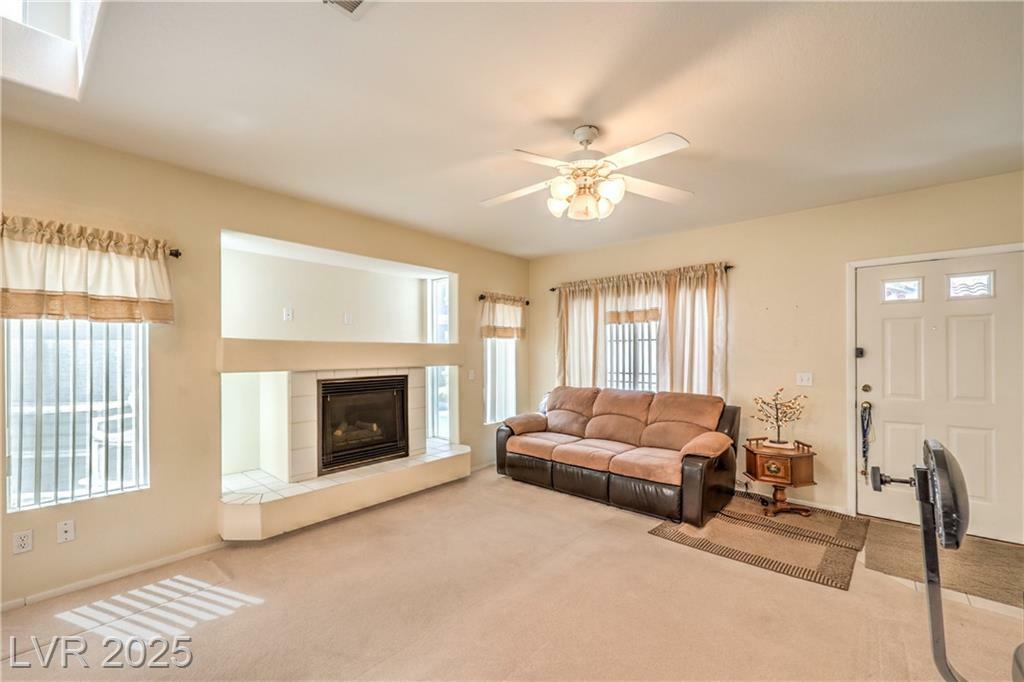 Property Photo: 8861 Hampton Green Avenue NV 89129