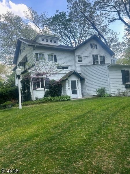 5 Oak Ridge Rd  Caldwell Boro Twp. NJ 07006 photo