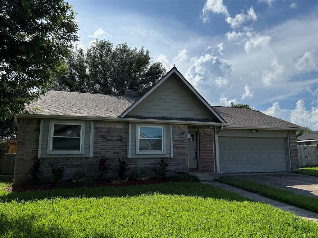 Property Photo: 11511 Olivewood Drive TX 77089