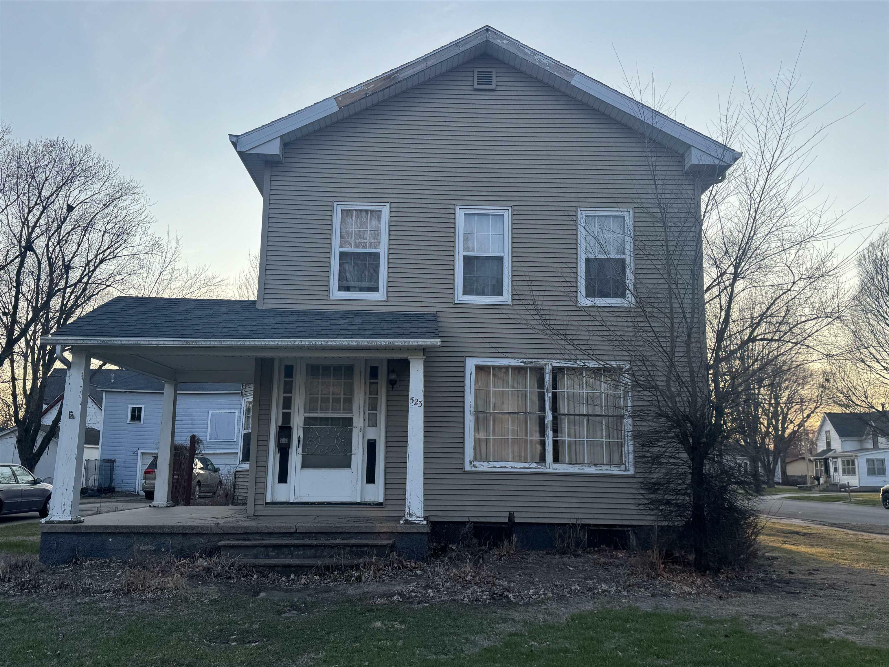 Property Photo: 523 1st St NW IA 50677