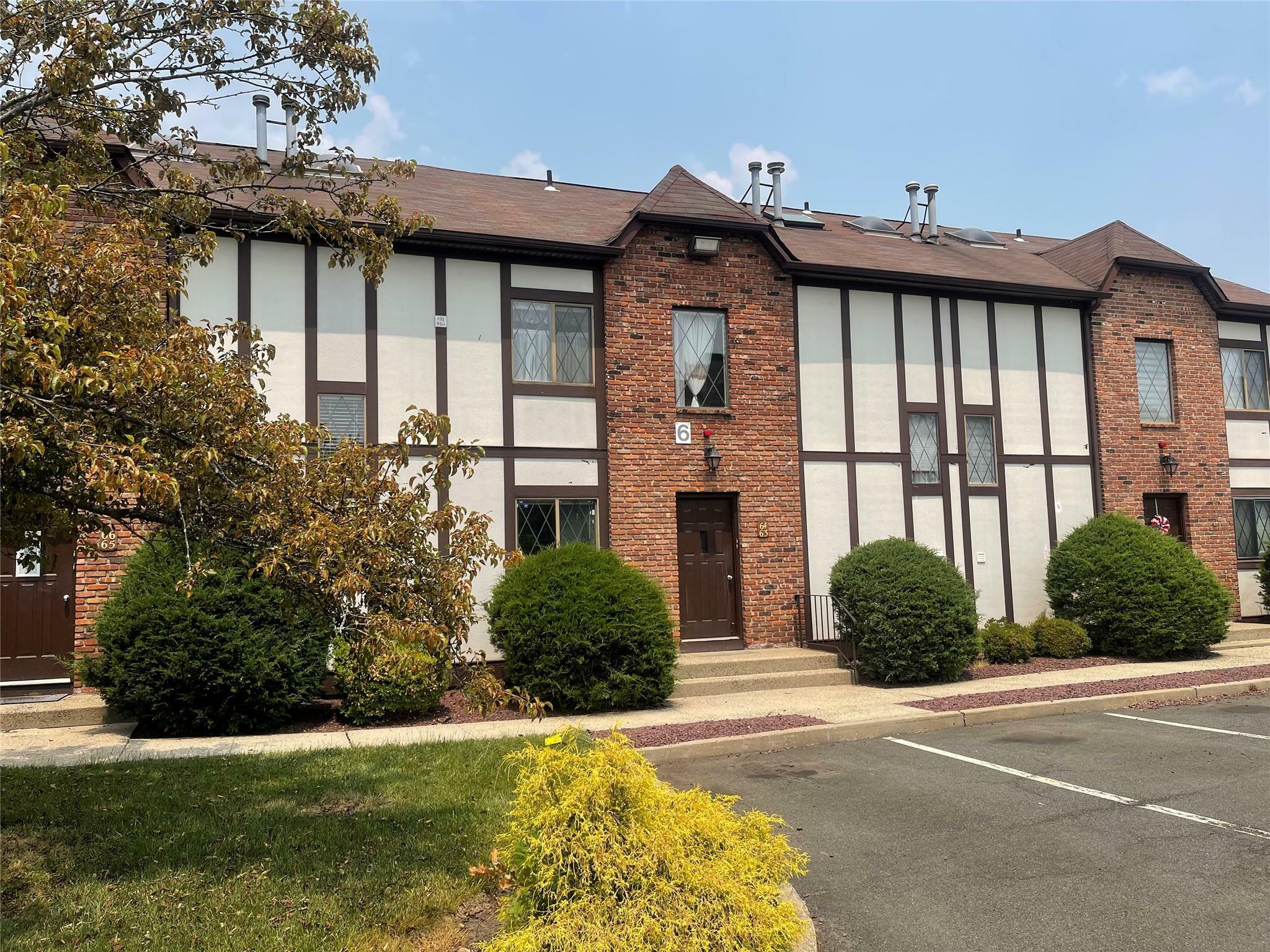 135 W Nyack Road 63  Nanuet NY 10954 photo