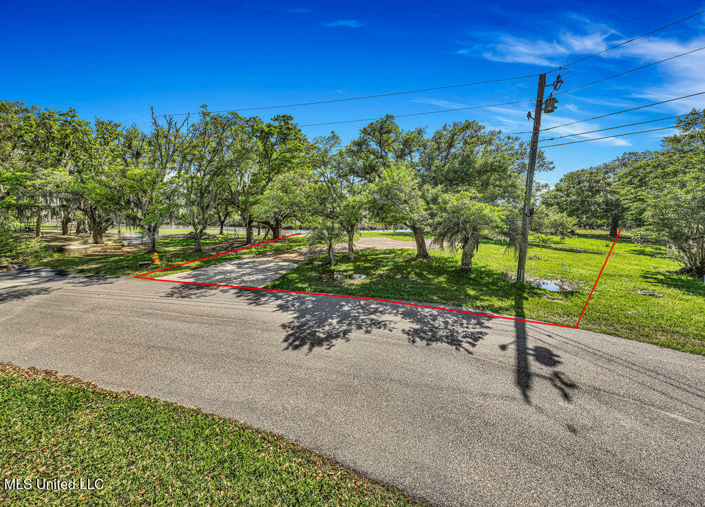 Property Photo: 10297 Eagle Point Circle MS 39532