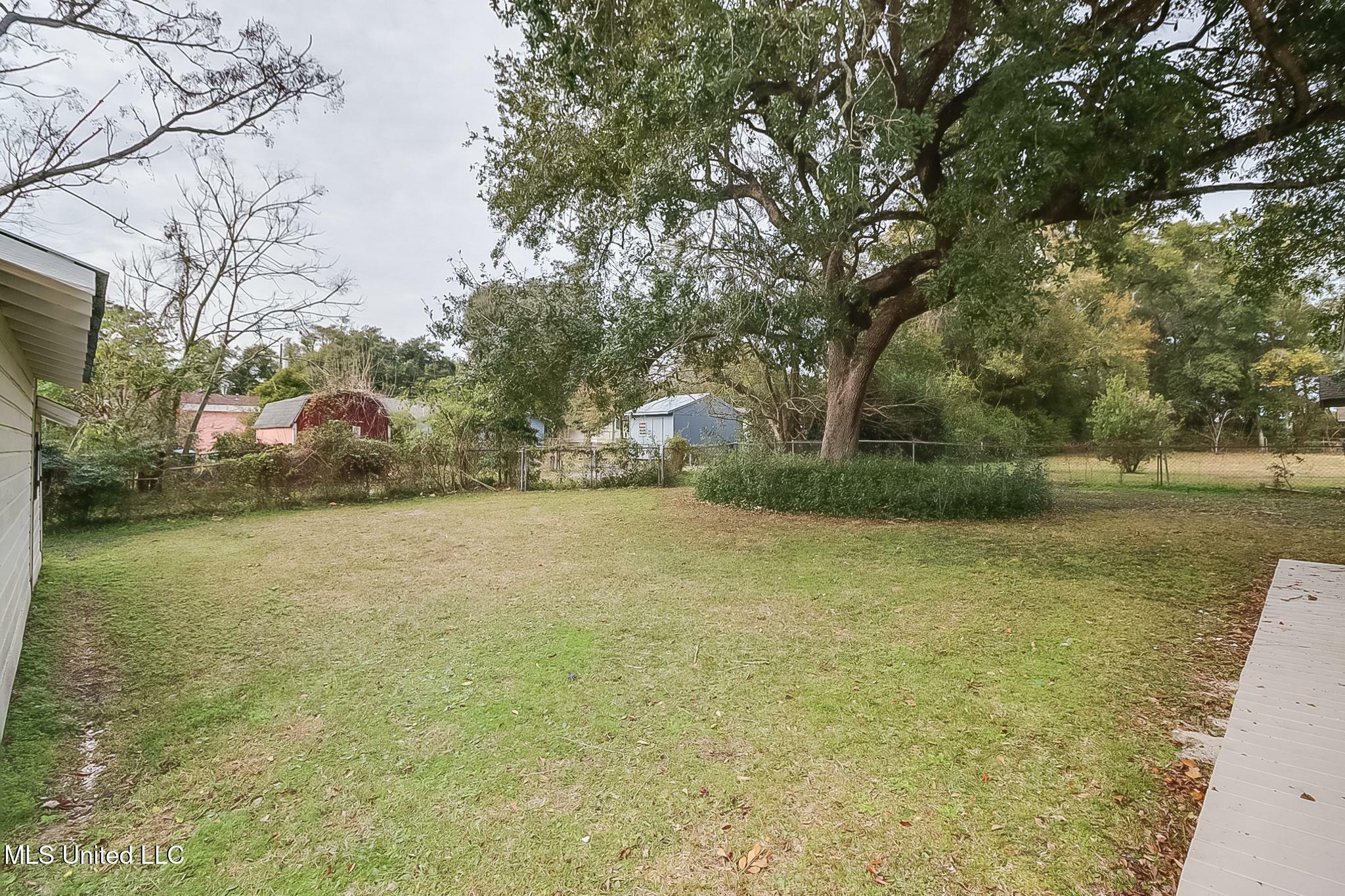 Property Photo: 2513 Joan Avenue MS 39501