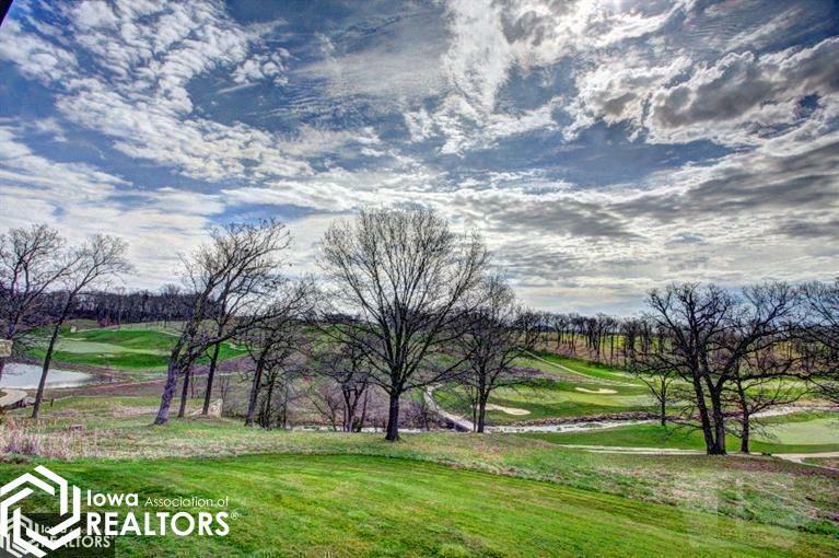 Property Photo: 0 Oak Hills Drive IA 52601