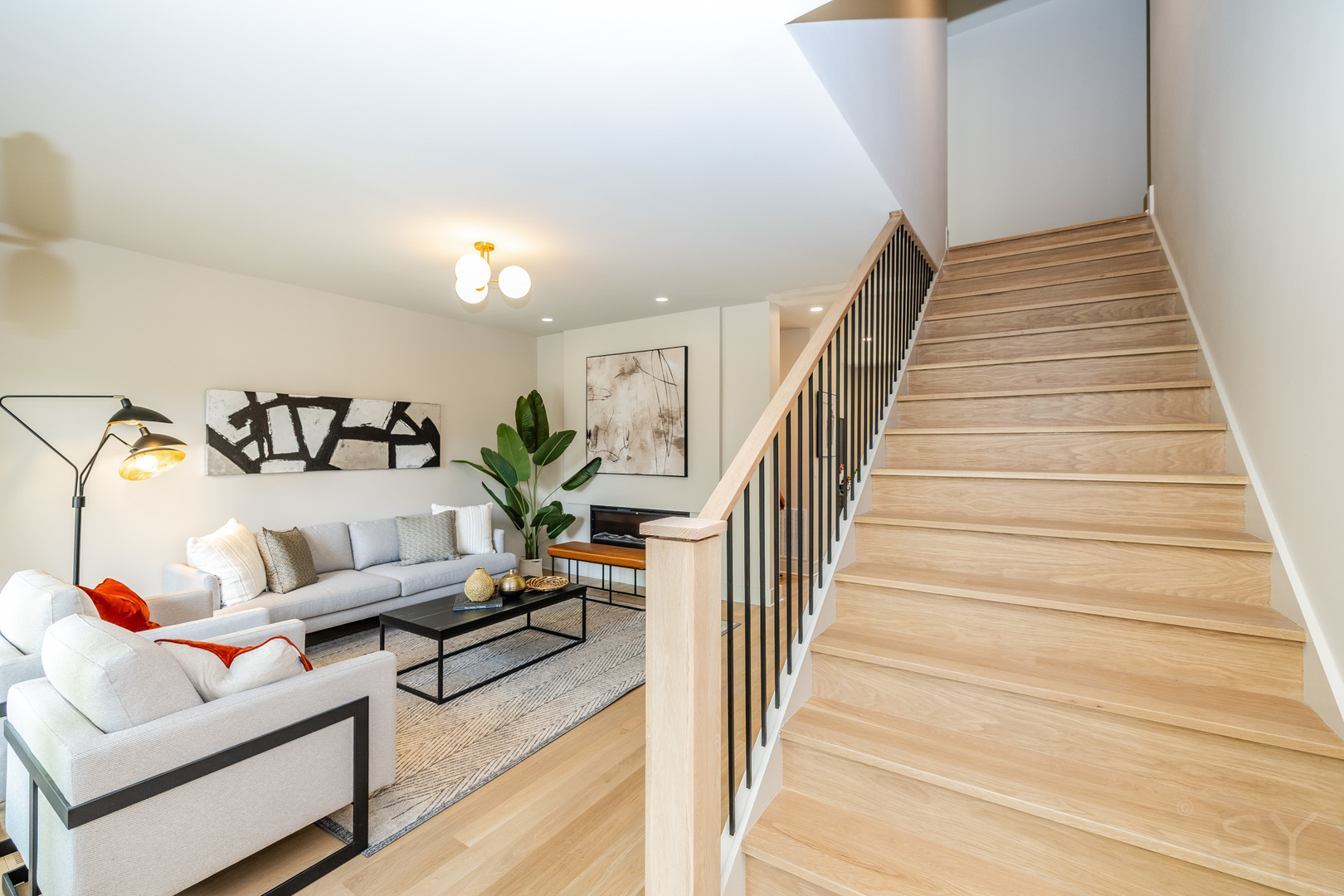 Property Photo: 2715 Reese Avenue IL 60201