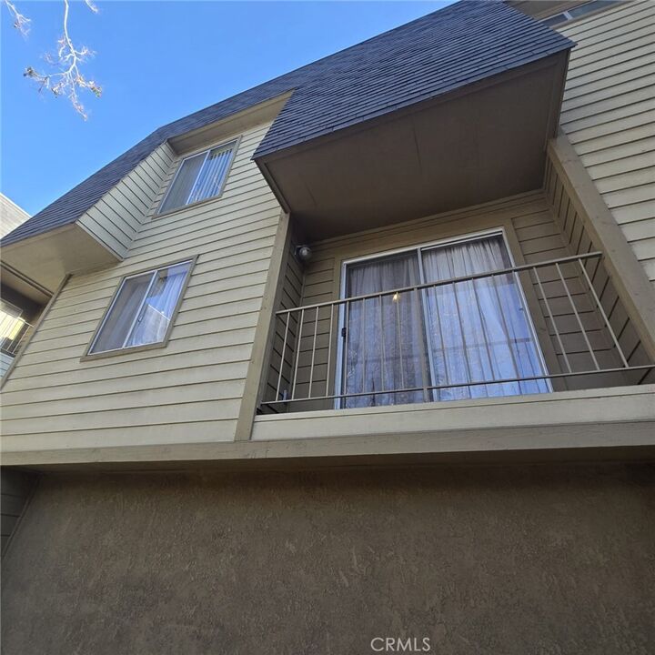 Property Photo:  1245 E California Avenue 6  CA 91206 
