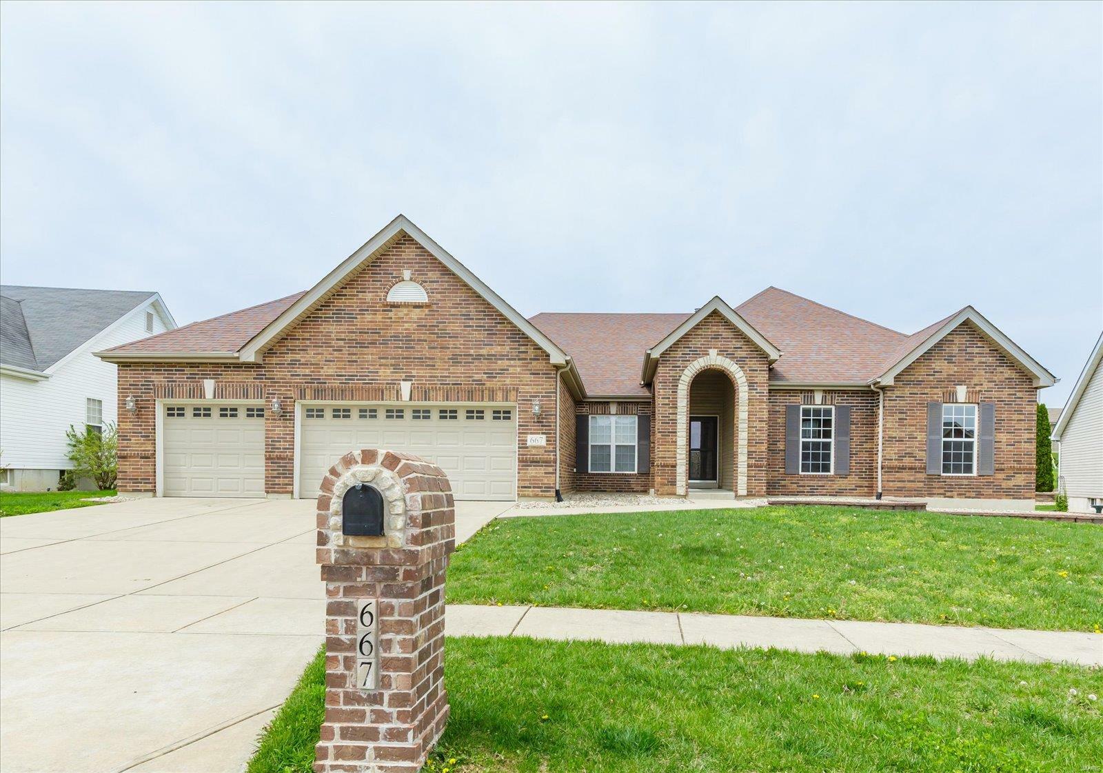 667 Bethany Lane  Wentzville MO 63385 photo