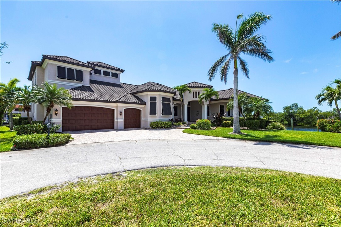 Property Photo: 2832 SW 45th Street FL 33914