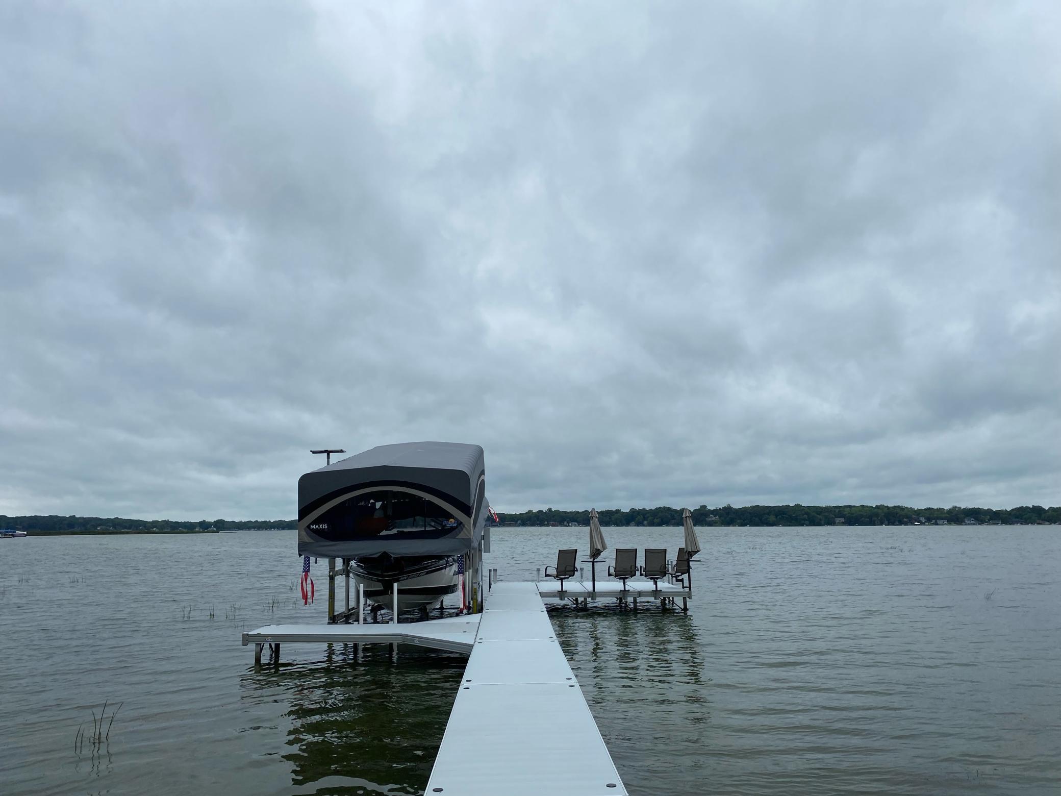 Property Photo: 9127 N Shore Trail N MN 55025