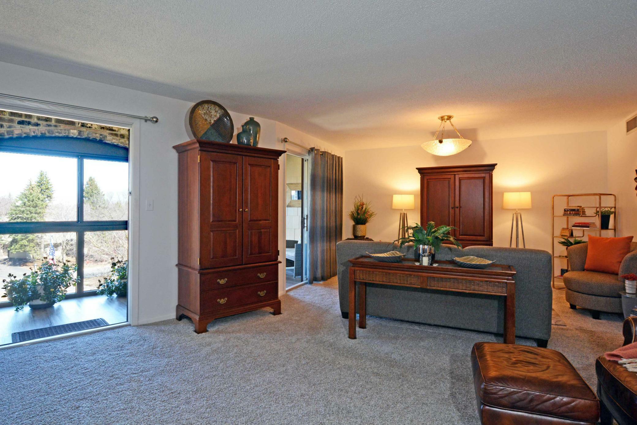 Property Photo: 1860 Eagle Ridge Drive W309 MN 55118