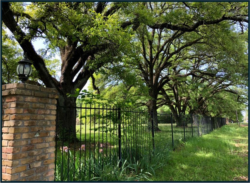 Property Photo:  Lot 7 Angel Oaks  LA 71109 