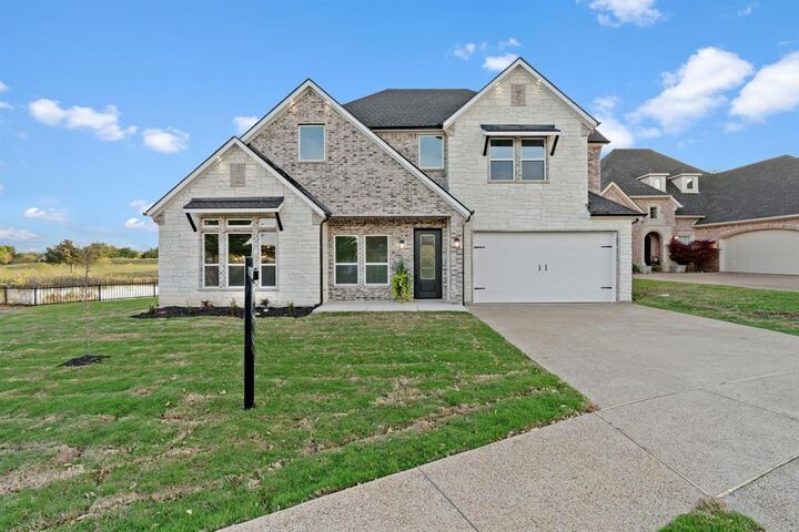 Property Photo: 1703 Carnoustie Drive TX 75119