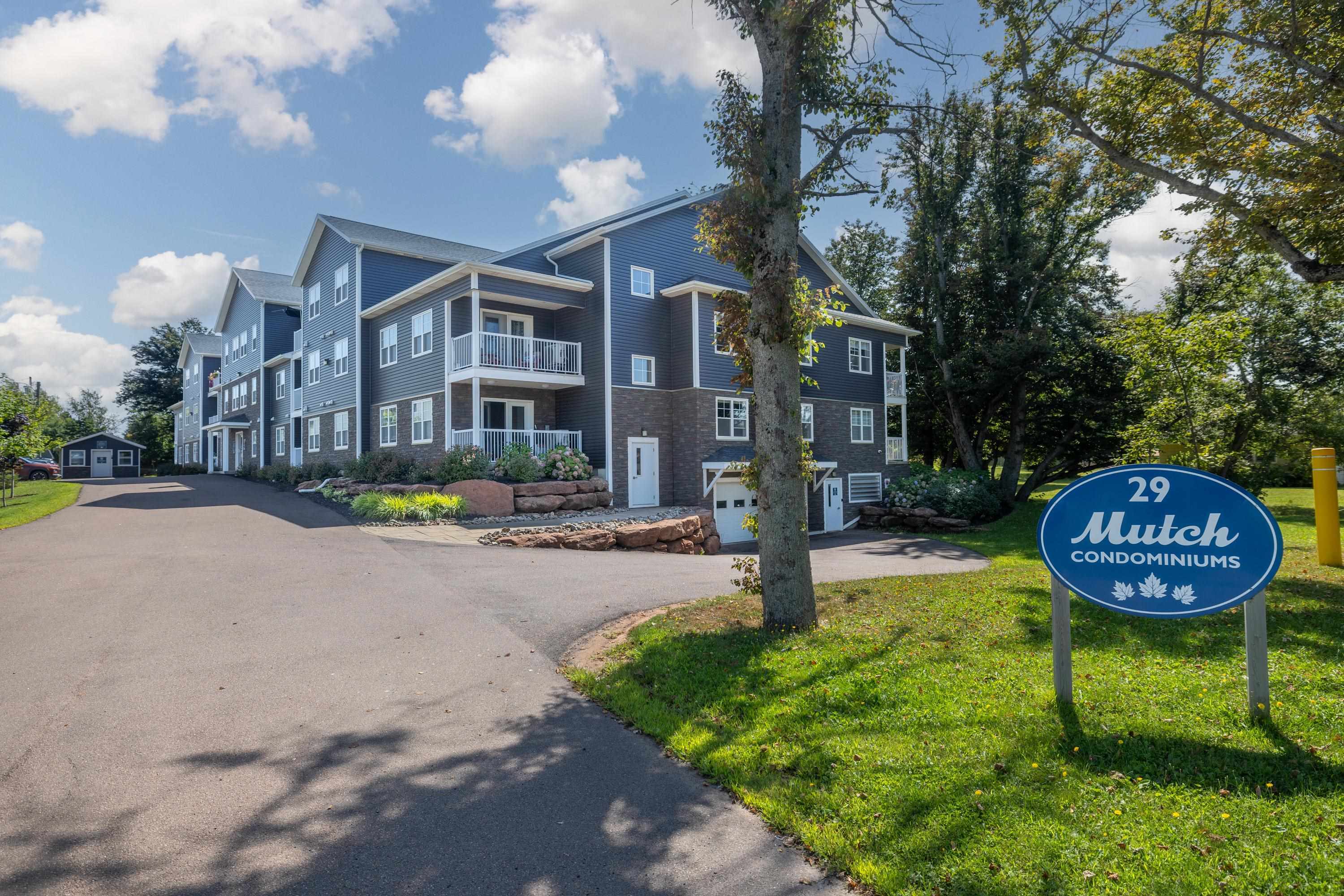 Property Photo: 29 Stratford Road 204 PE C1B 1T4