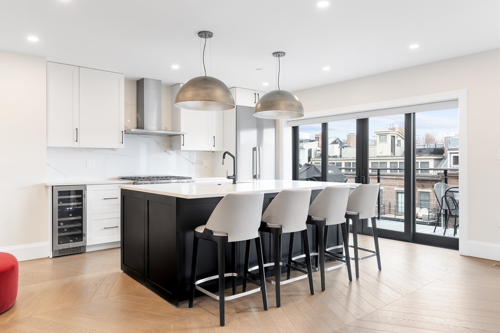 Property Photo: 23 Upton St 3 MA 02118
