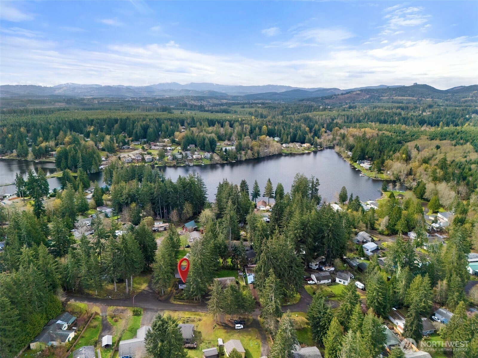 Property Photo:  201 SE Clematis Avenue  WA 98584 