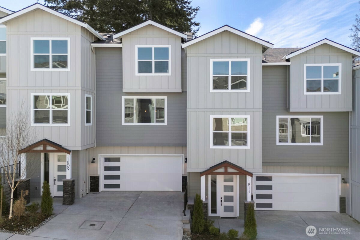 Property Photo: 1809 25th Street 24 WA 98290