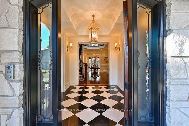 Property Photo: 82 York Road ON M2L 1H8
