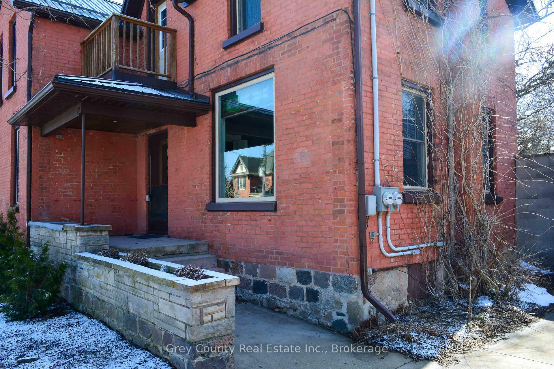 Property Photo: 27-29 Main Street E ON N0C 1H0