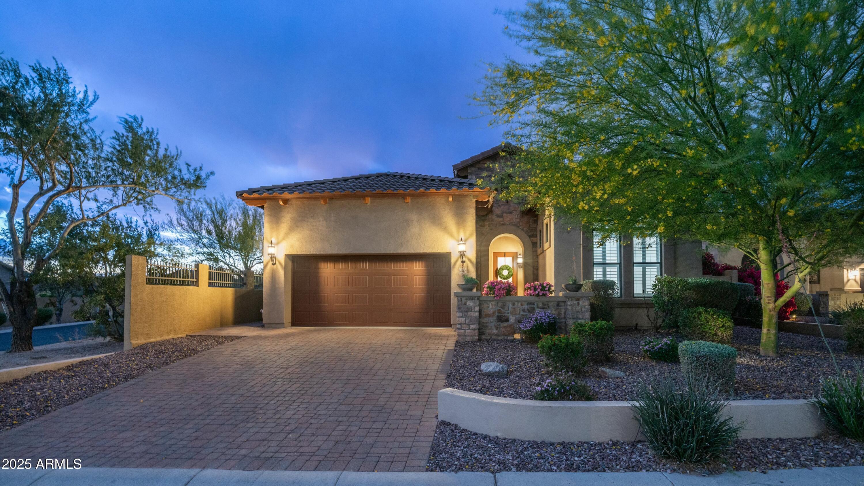 Property Photo: 8340 E Jensen Circle AZ 85207