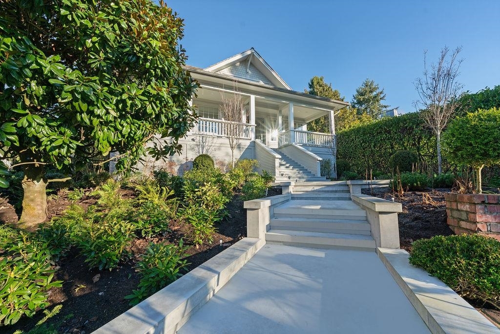 Property Photo: 6476 Blenheim Street BC V6N 1R5