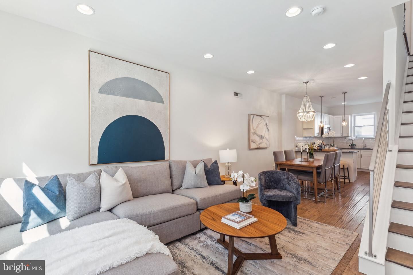 Property Photo:  113 Sigel Street  PA 19148 