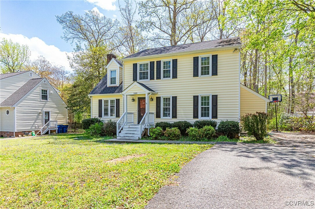 Property Photo: 5109 Timbercreek Court VA 23237