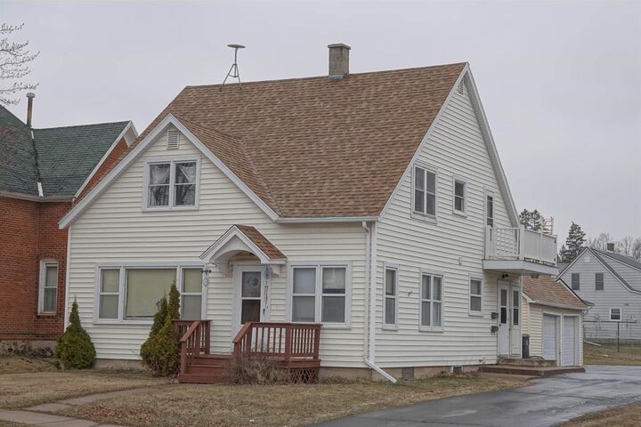 717 East Broadway Avenue  Medford WI 54451 photo