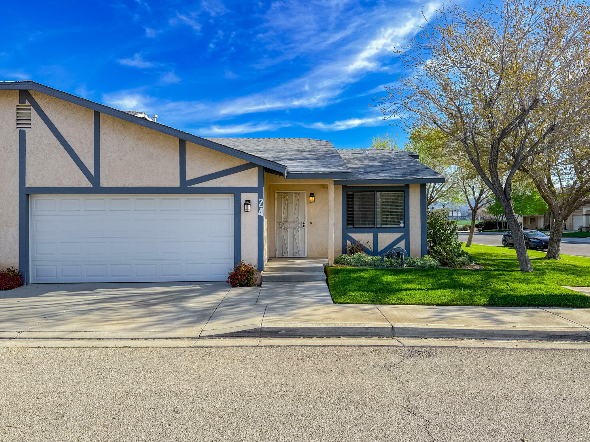 Property Photo: 43840 Bobby Jones Dr 24 CA 93536