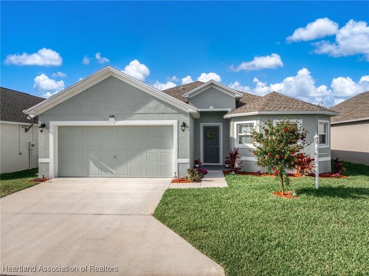 Property Photo: 648 W Carmichael Street FL 33825