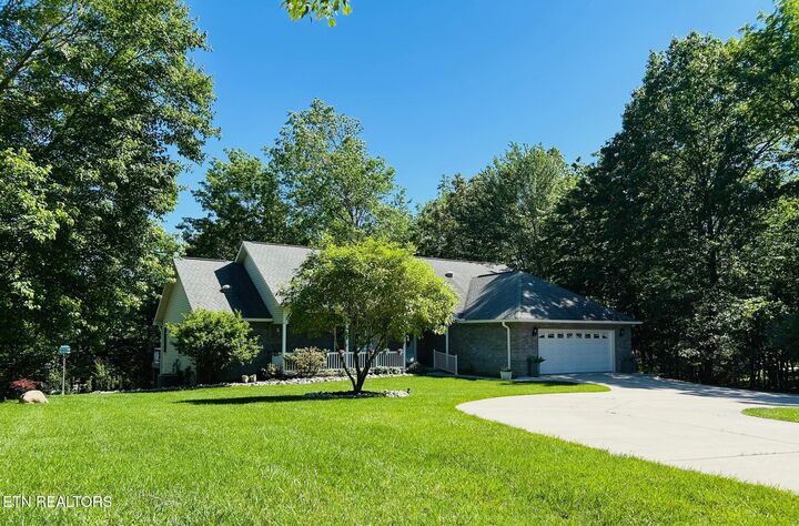 Property Photo: 260 Rotherham Drive TN 38558