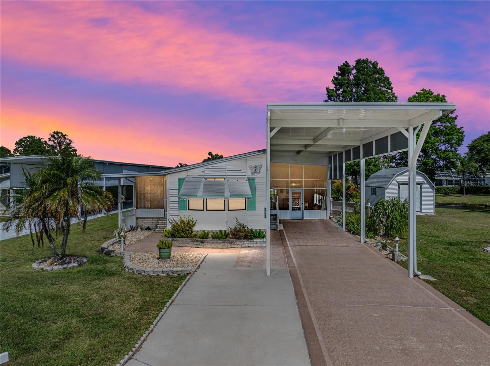 Property Photo: 5188 Shore Line Drive FL 33868