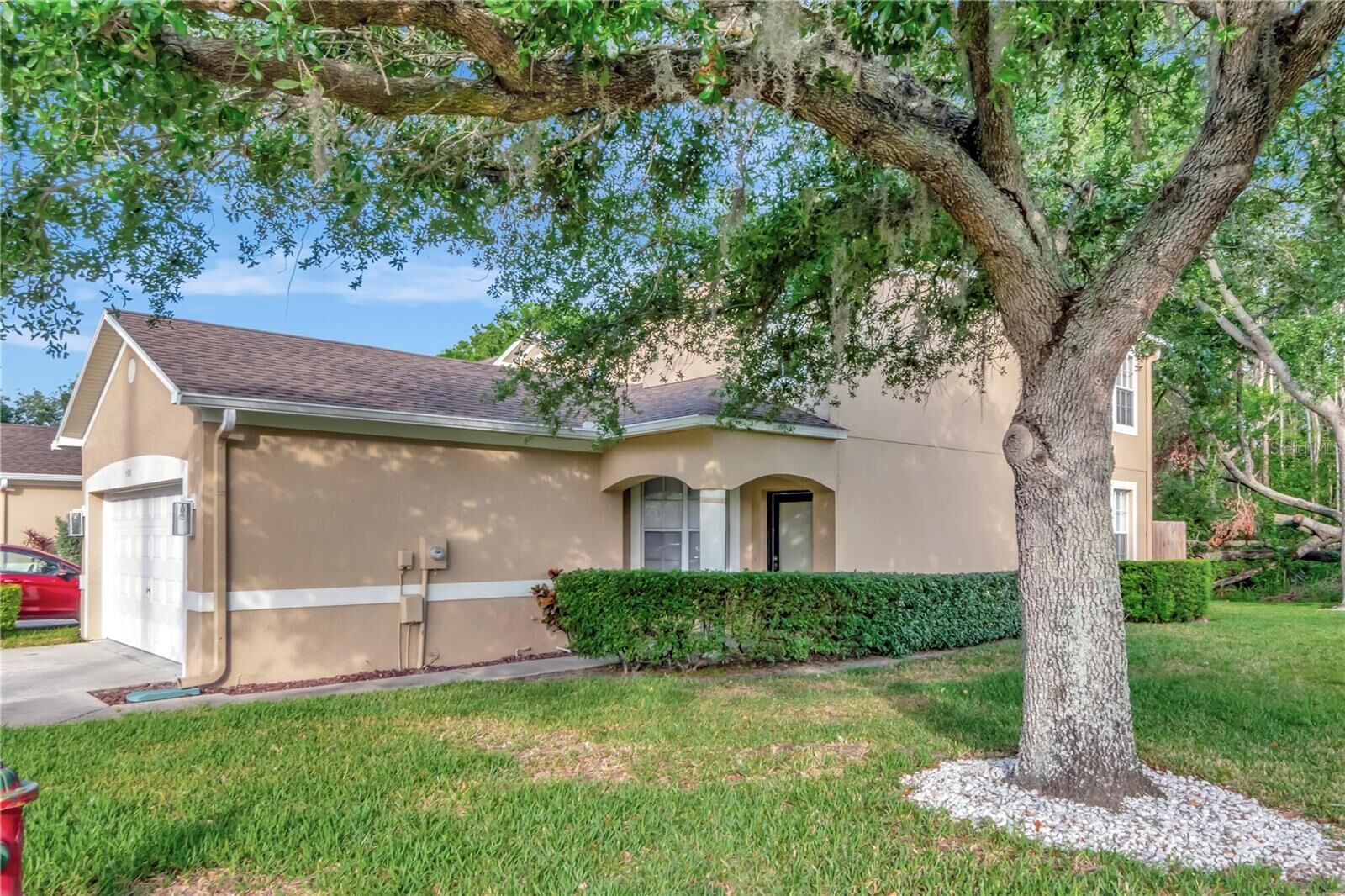 Property Photo:  8901 Casablanca Way  FL 33626 